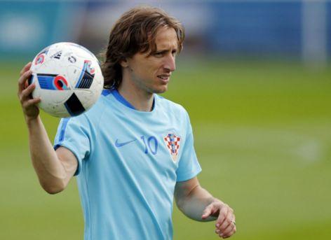 库明加换赵四，勇士是不是还得搭点啥啊？